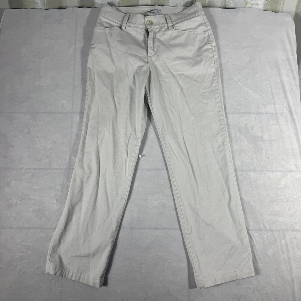 Lee Women's Chino Pants White Relaxed Fit Straight Stretch Flat Front 8 Short